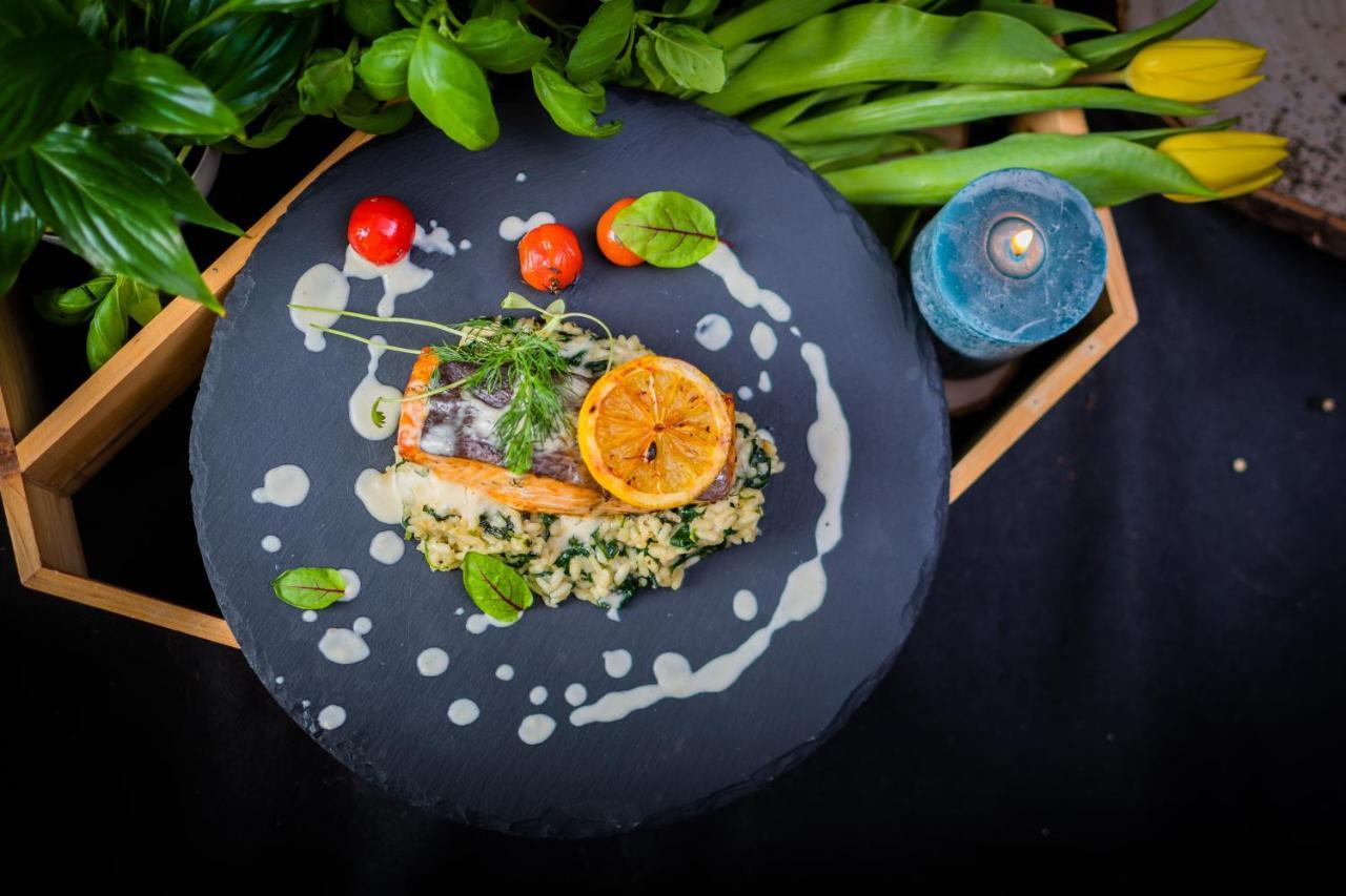 Hotel Lantier Wellness & Spa 比托姆 外观 照片