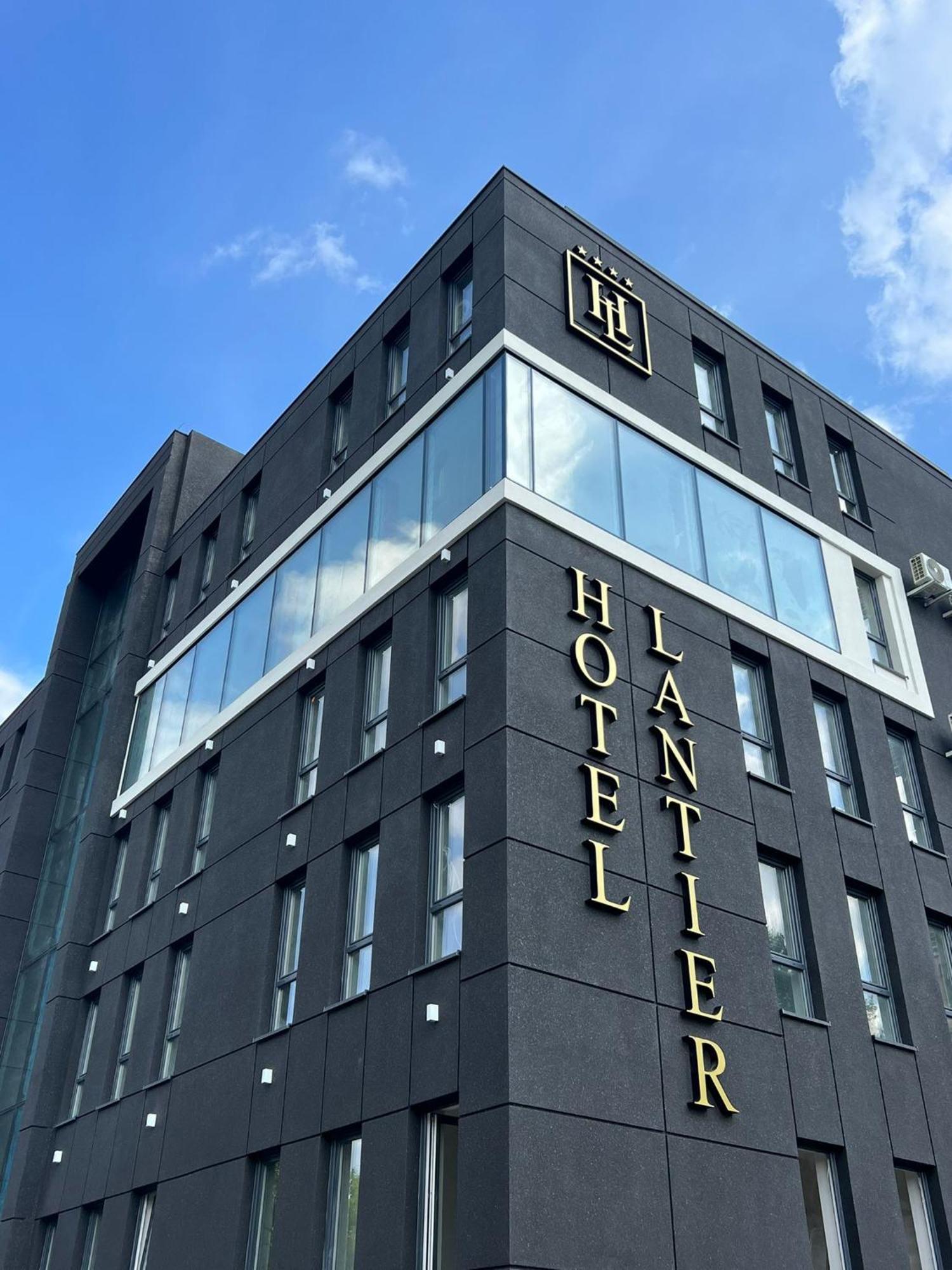 Hotel Lantier Wellness & Spa 比托姆 外观 照片