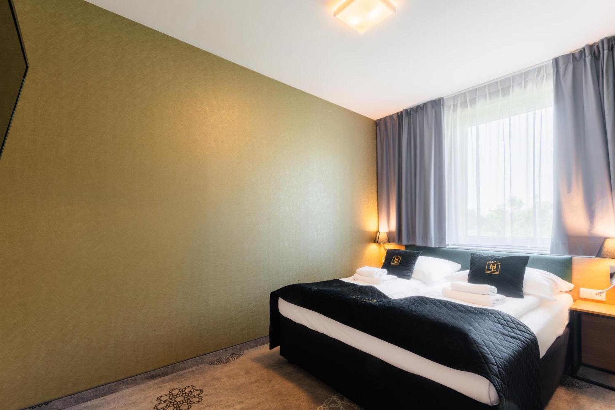 Hotel Lantier Wellness & Spa 比托姆 外观 照片