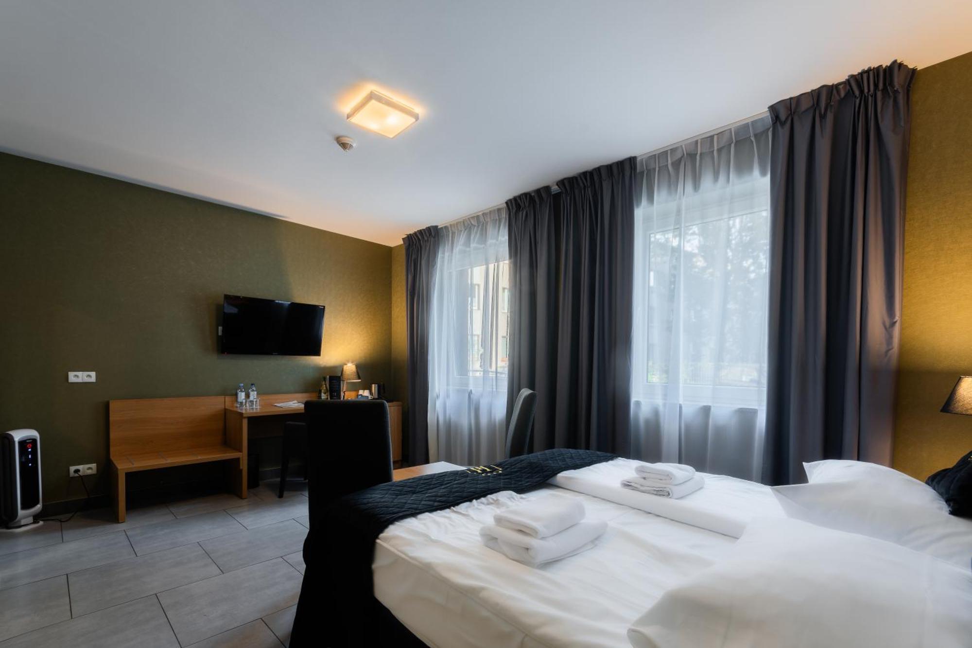 Hotel Lantier Wellness & Spa 比托姆 外观 照片