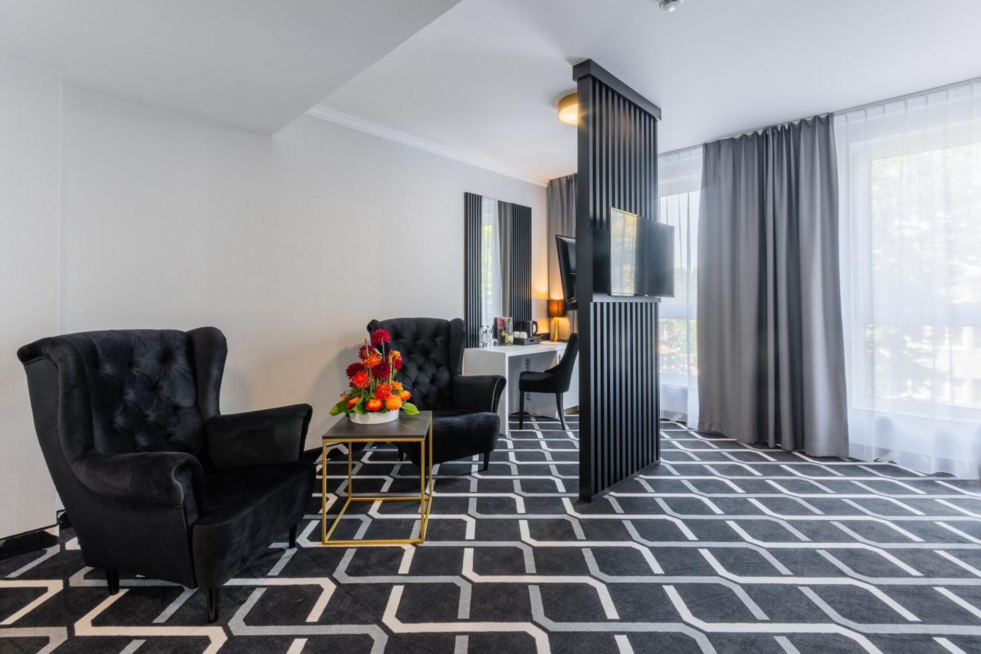 Hotel Lantier Wellness & Spa 比托姆 外观 照片