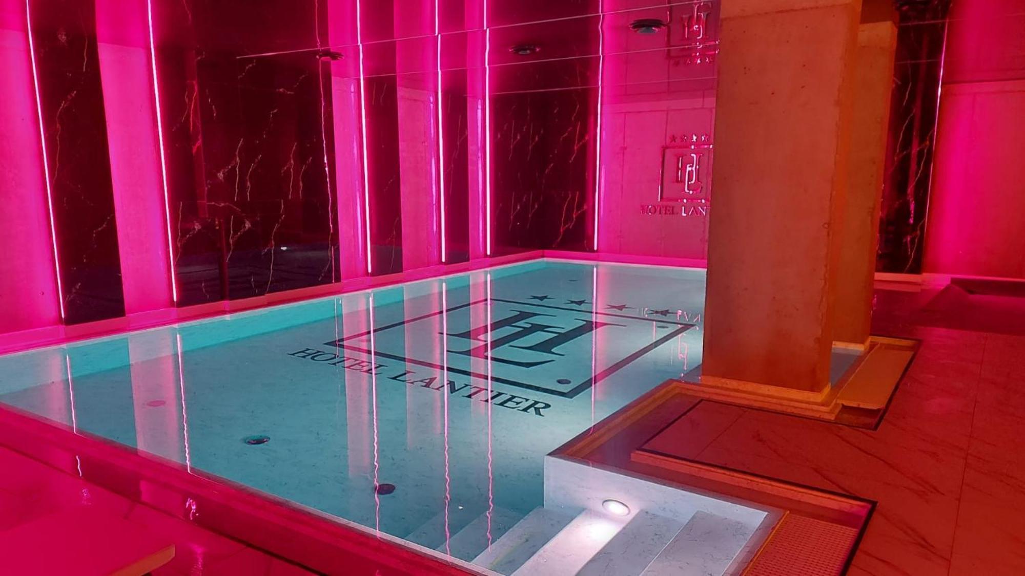 Hotel Lantier Wellness & Spa 比托姆 外观 照片